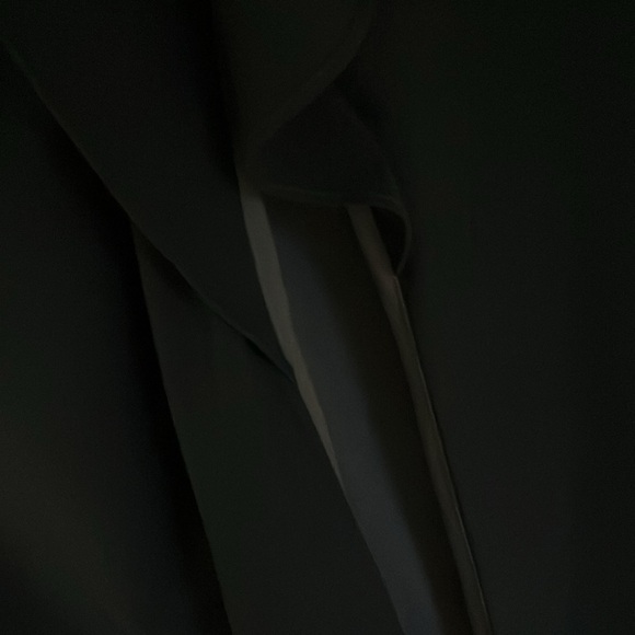 Stunning Floor-length Dress - Picture 7 of 7